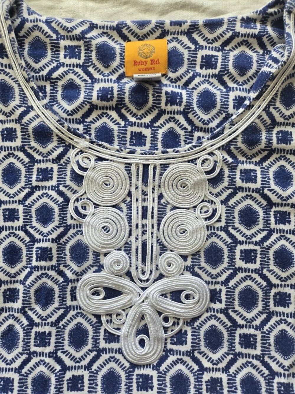 Ruby Rd. Blue White Geometric Print Top Short Sleeve Embroidered Neckline Accent